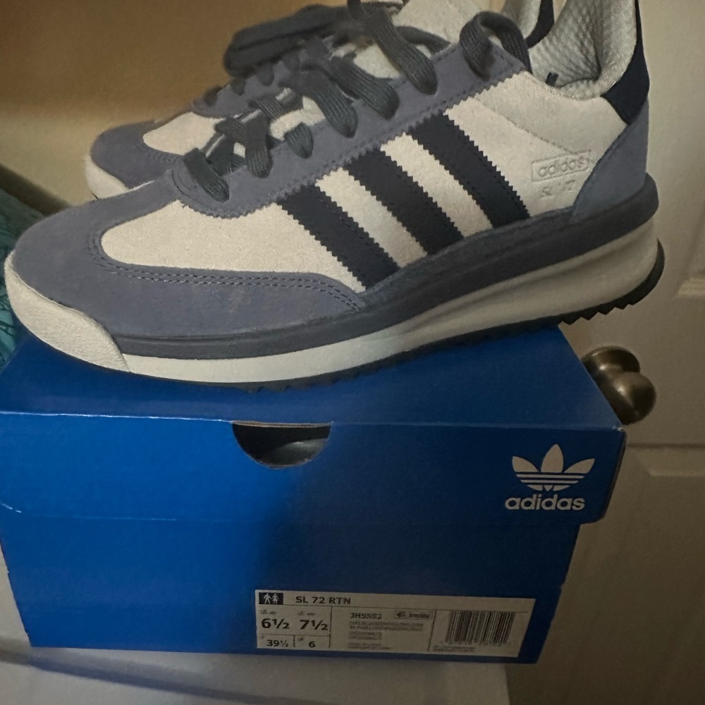 New Adidas Mens  6.5 Halo Blue/Night Indigo/Gray SL 72 Sneakers. Women(8-8.5)